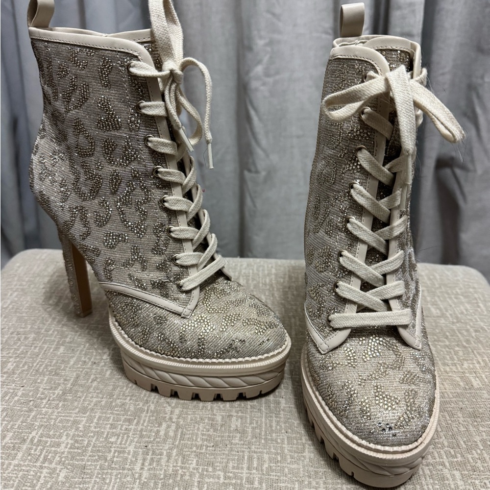 Gianni Bini Crystal Rhinestone Combat Boots – NEW! Size 7M - Picture 2 of 9